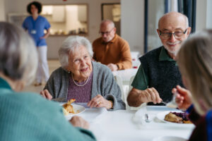 seniors with dementia dining out